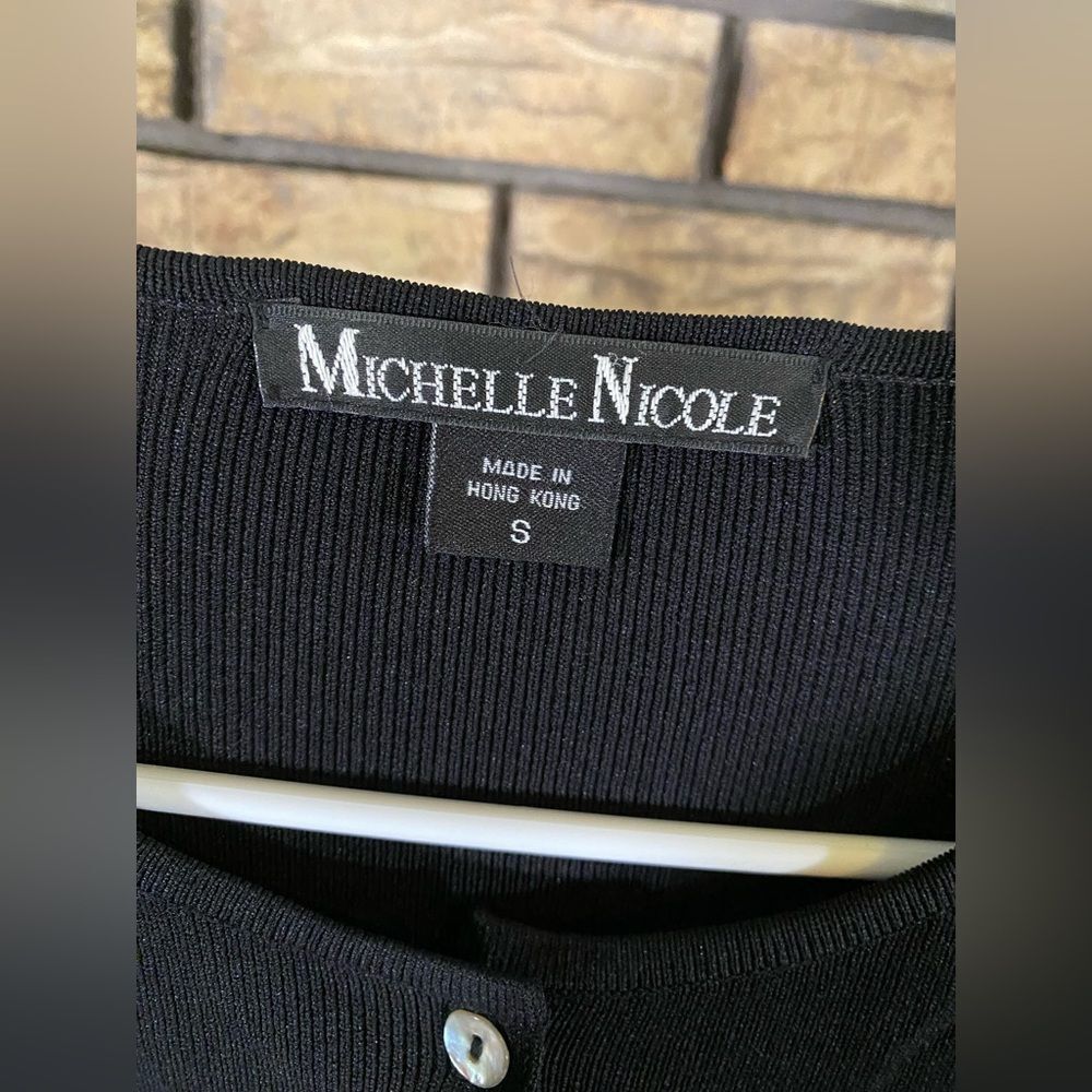 Michelle nicole‎ - Picture 4 of 6
